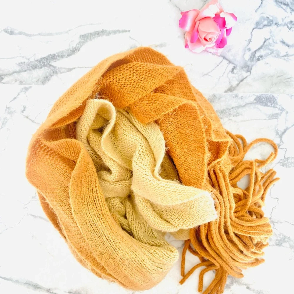 💕Pretty Ombre Brown Ruffled Scarf SZ OS